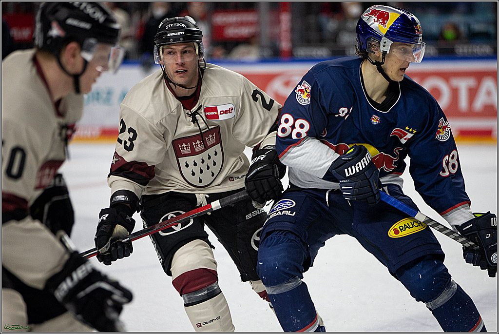 PENNY DEL;  Koelner Haie - EHC Red Bull Muenchen; Koeln, 18.03.2022
